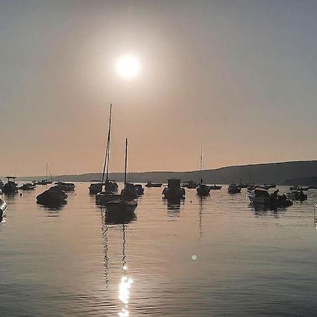 Arvonia Sleeps 7, Sea Views, Dog Friendly Villa New Quay  Dış mekan fotoğraf