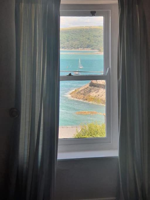 Arvonia Sleeps 7, Sea Views, Dog Friendly Villa New Quay  Dış mekan fotoğraf