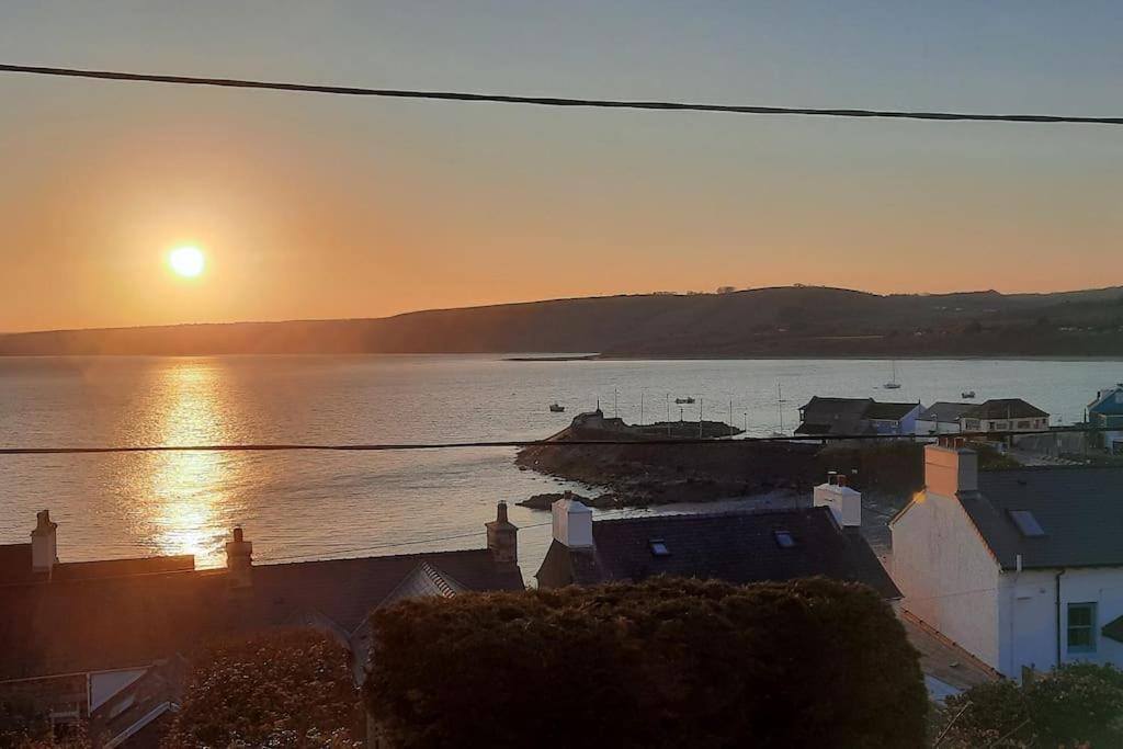 Arvonia Sleeps 7, Sea Views, Dog Friendly Villa New Quay  Dış mekan fotoğraf