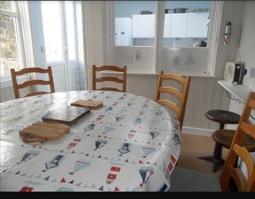 Arvonia Sleeps 7, Sea Views, Dog Friendly Villa New Quay  Dış mekan fotoğraf